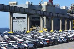 Porto de Paranaguá tem operação inédita para veículos