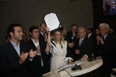 Cida Borghetti autoriza criação do curso de Medicina na Unicentro