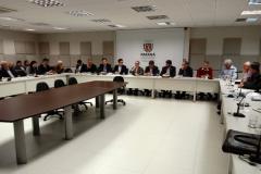 Estudos sobre nova ferrovia são discutidos com o G7