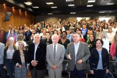 Saúde ministra aula inaugural de cursos profissionalizantes