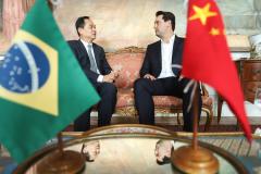 China quer parceria com Paraná para obra do corredor bioceânico