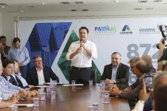 Governador libera construção de 872 casas populares em 15 municípios