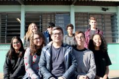 Alunos usam teatro para abordar abuso de crianças e adolescentes