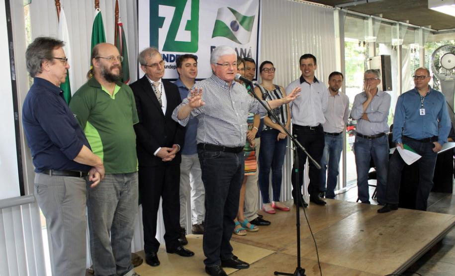 Estado firma maior contrato com agricultores familiares