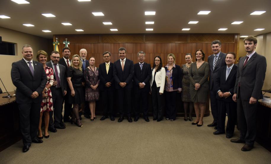 Paraná é o primeiro Estado a emitir Documento Nacional de Identidade