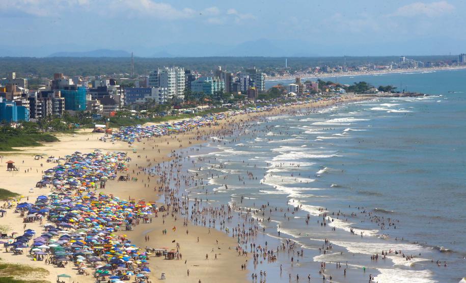 Águas se mantêm próprias para banho no Litoral e Interior