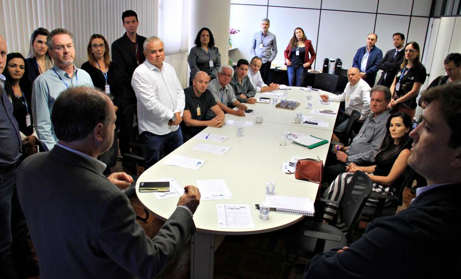 Desenvolvimento Urbano e Paraná Edificações realizam primeira reunião