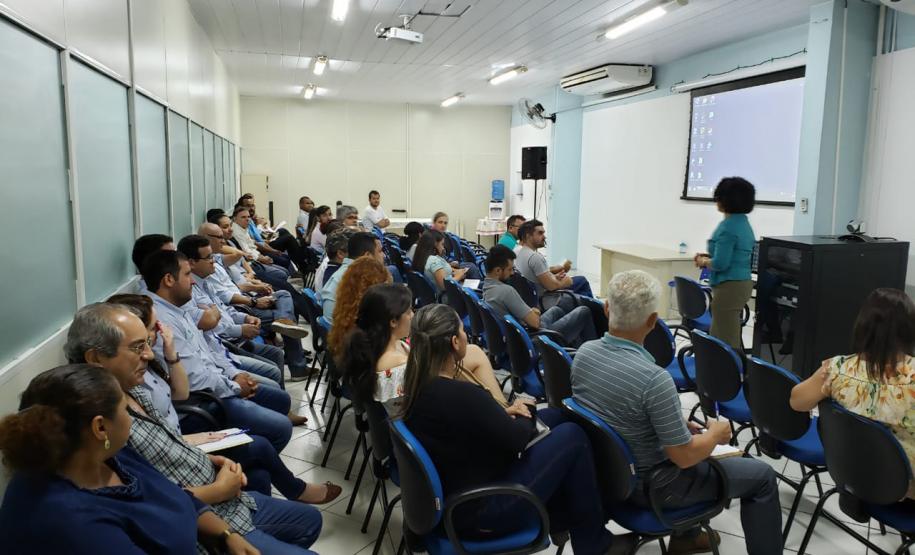 Saúde reforça capacitação para combate à dengue