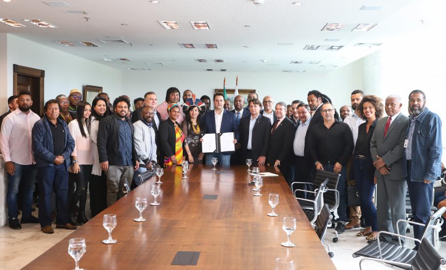 Lei estadual institui dia de luta contra o racismo Lei estadual institui dia de luta contra o racismo