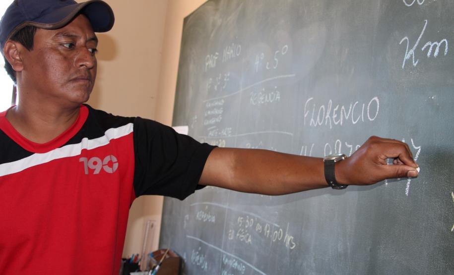 Museu Paranaense promove curso de língua e cultura kaingang