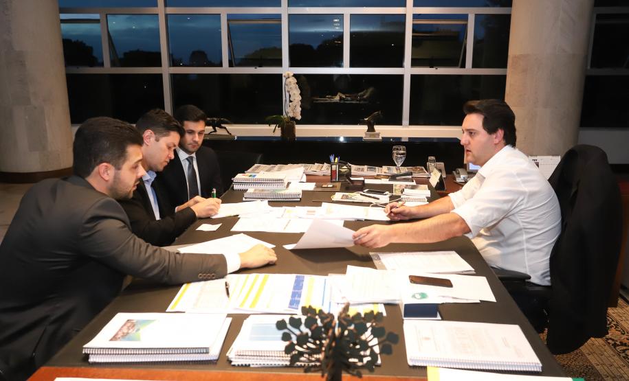 Nova lei assegura recursos para o programa de tarifa rural noturna Nova lei assegura recursos para o programa de tarifa rural noturna