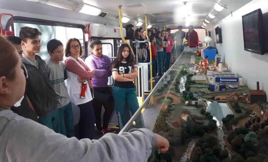 EcoExpresso atende 1,2 mil alunos no Sudoeste EcoExpresso atende 1,2 mil alunos no Sudoeste