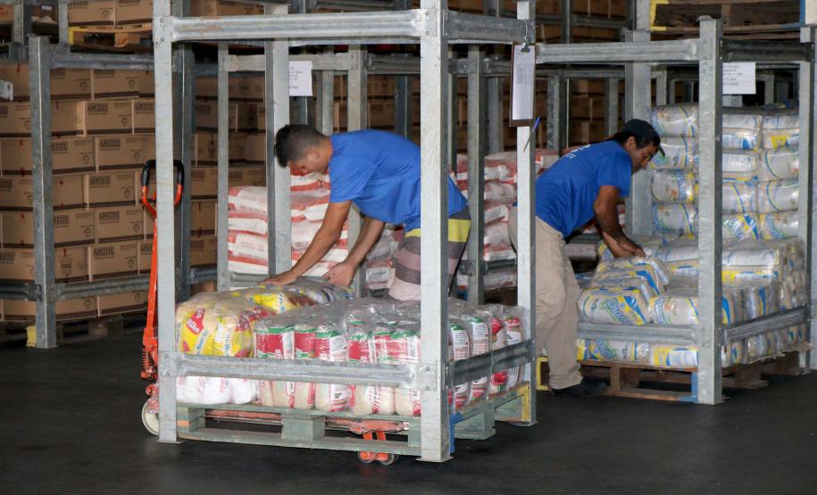 Governo inicia distribuição da alimentação escolar de 2020