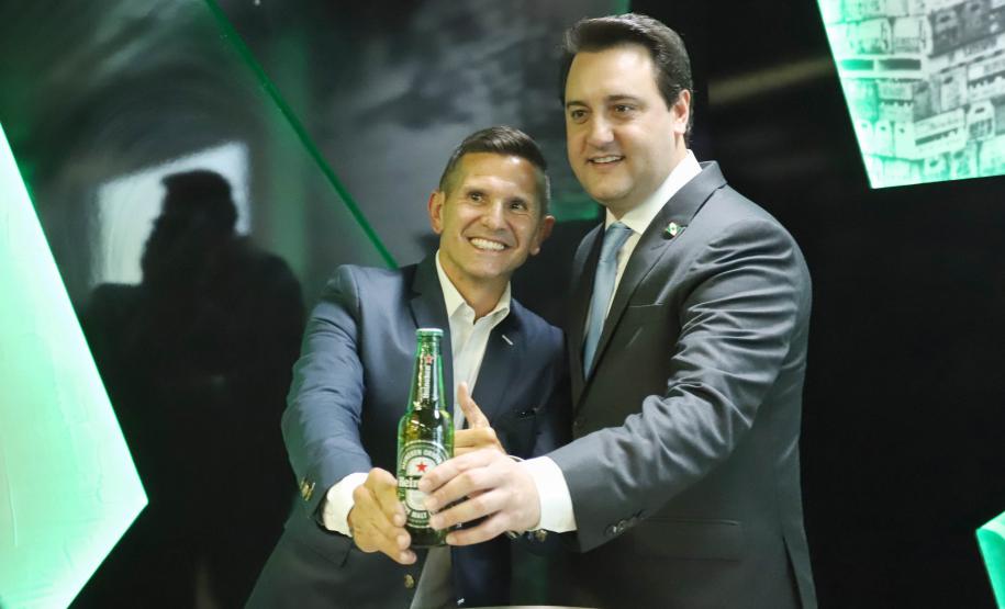 Grupo Heineken confirma investimento de R$ 865 milhões em Ponta Grossa Grupo Heineken confirma investimento de R$ 865 milhões em Ponta Grossa